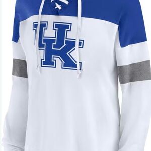 Kentucky Wildcats Women’s LS tee, NWT, Large